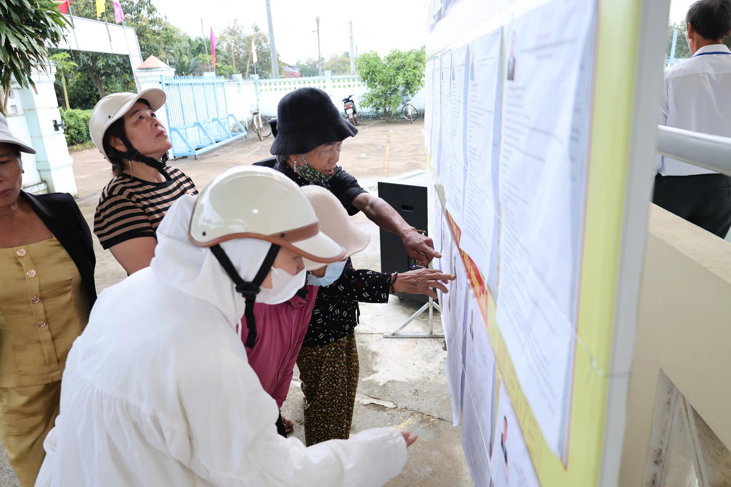 z7621519877152_793332109bf598405d3a46f12bd55a51